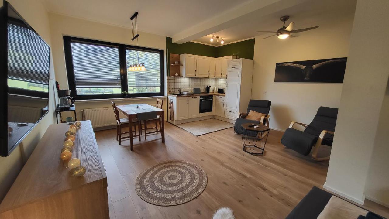 Ferienwohnung An Der Mosel 콘즈 외부 사진